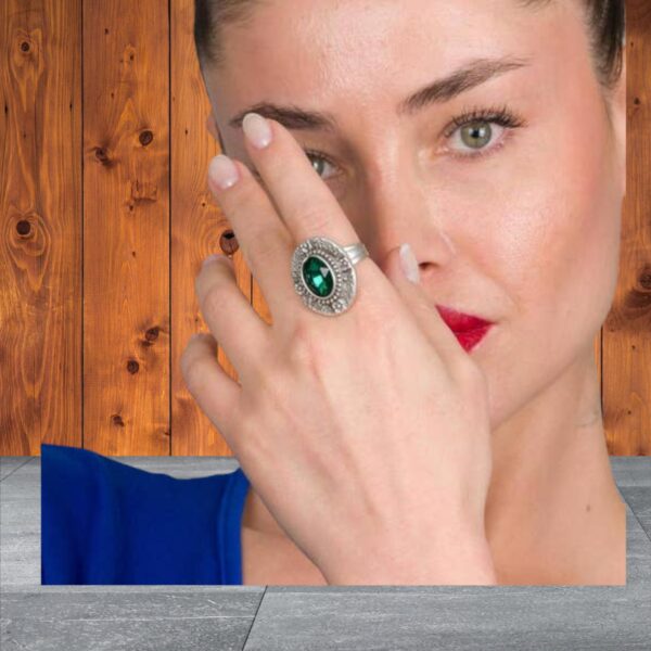 Handgemaakt kristallen ring
