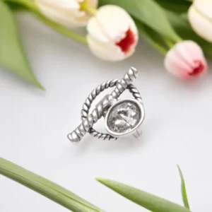Handgemaakte tinnen ring