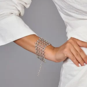 handgemaakte sierlijke armband
